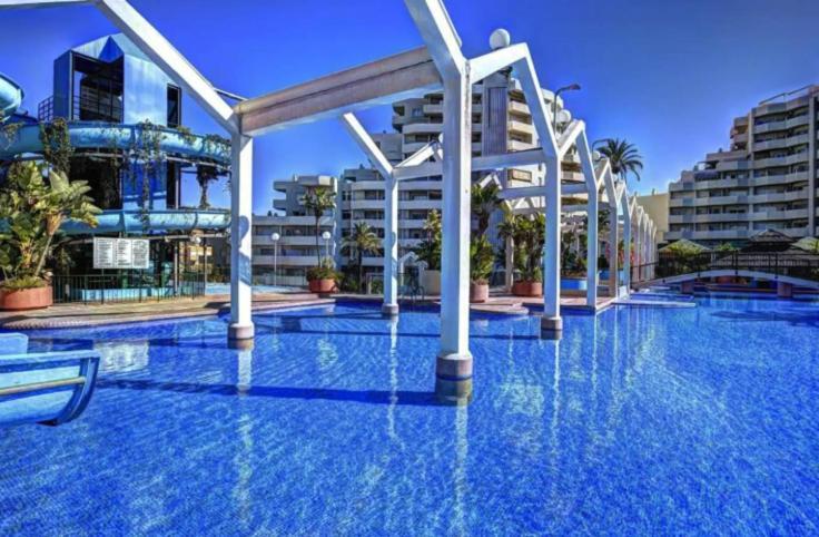 Benal Beach Suite Ii, Estudio Con Parque Acuatico Y Vistas Al Mar. Benalmadena Exterior photo