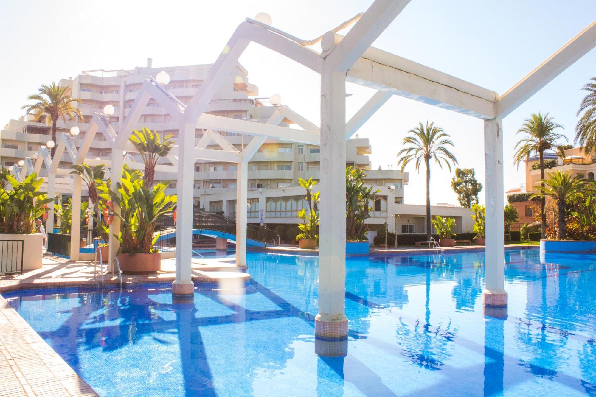 Benal Beach Suite Ii, Estudio Con Parque Acuatico Y Vistas Al Mar. Benalmadena Exterior photo