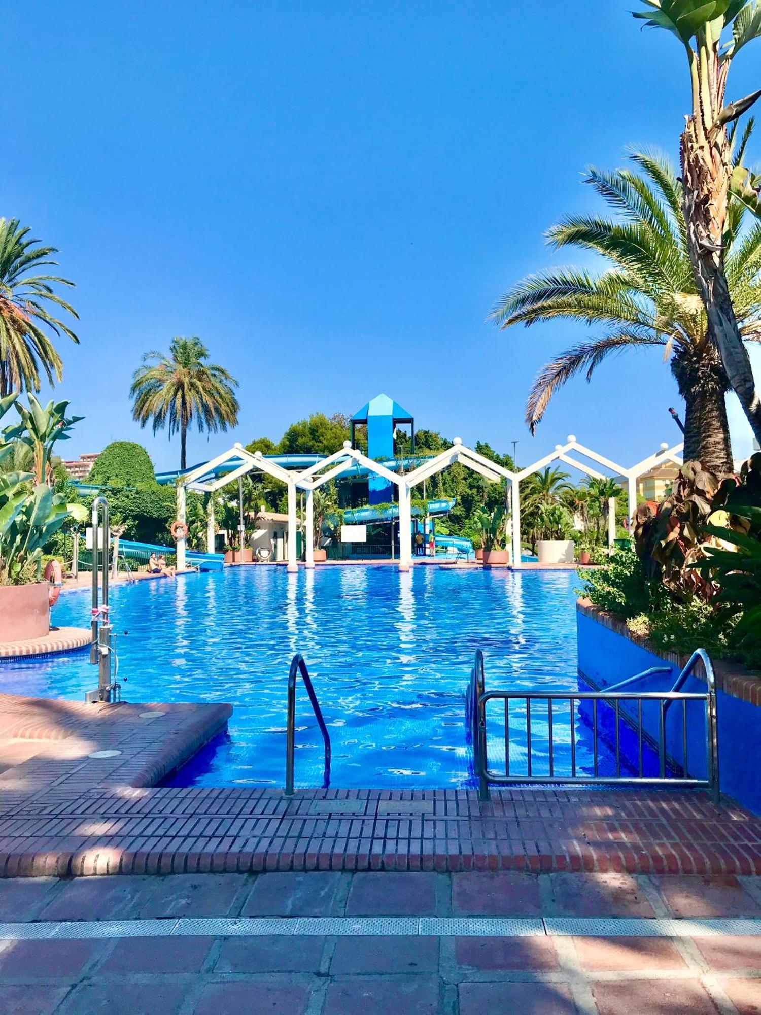 Benal Beach Suite Ii, Estudio Con Parque Acuatico Y Vistas Al Mar. Benalmadena Exterior photo